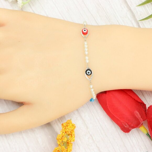 "Trendy Handmade Bracelet – A Thoughtful Gift for Girls & Women | UNVRC1458 - Picture 9 of 10